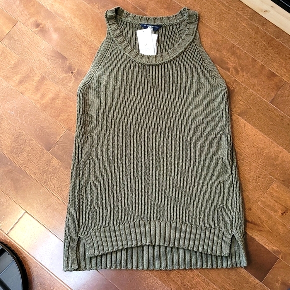 Denver Hayes Tops - NWT green cami Denvers Hayes medium